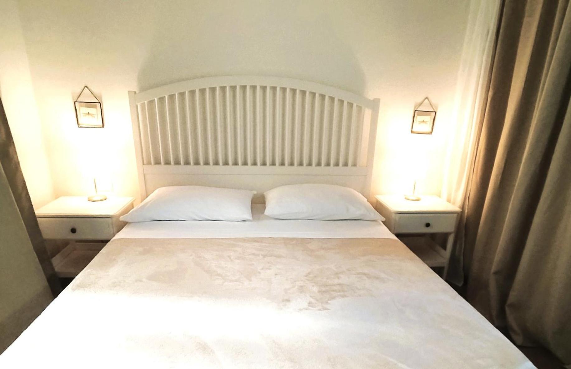 Castle Rooms Прато Екстериор снимка